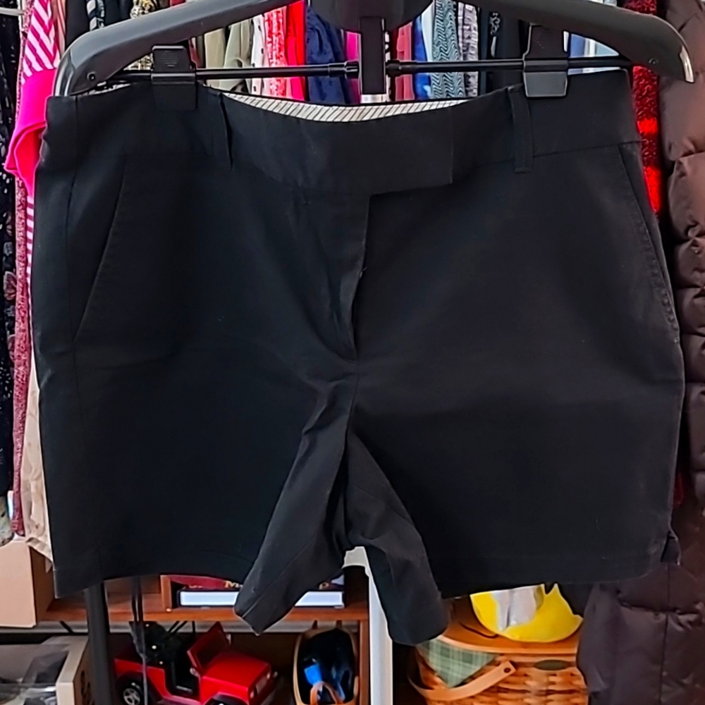 LOFT women's twill shorts